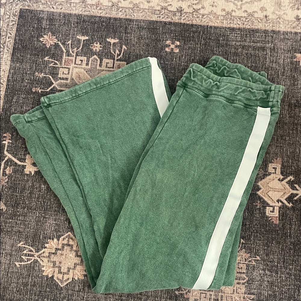 Sundry green Sweatpants with White Stripe